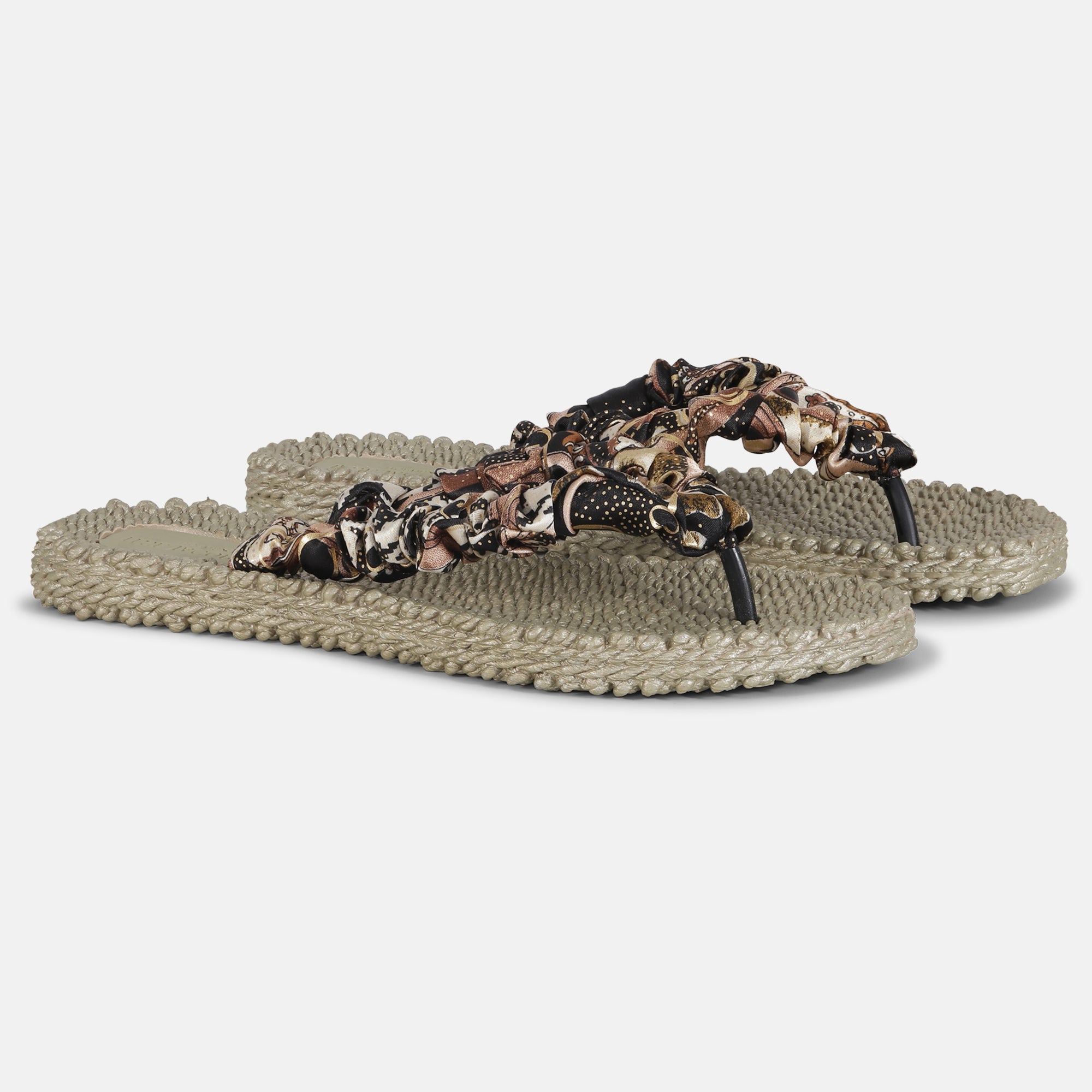 Slippers met stoffen band CHEERFUL05 - 780 Platin | Platin | Flip Flop | Ilse Jacobsen